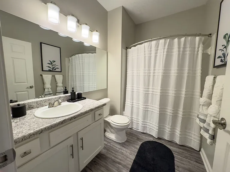 Enclave at Wolfchase — Photo 8