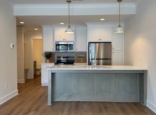 5423 W 58th Ter, Mission, KS 66205