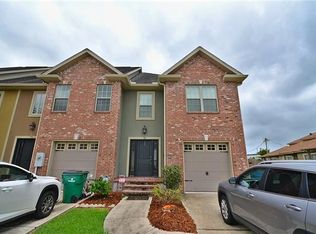 74 Ormond Meadows Dr, Destrehan, LA 70047