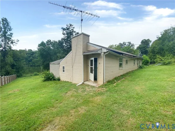 743 N Ruritan Dr, Palmyra, VA 22963