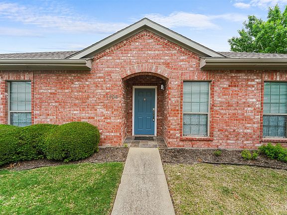 3rd image of 575 S Virginia Hills Dr Unit 1106