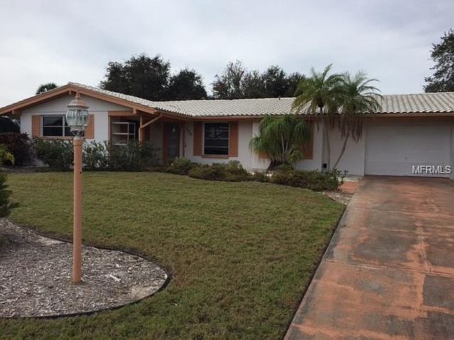 1st image of 459 N Shore Dr