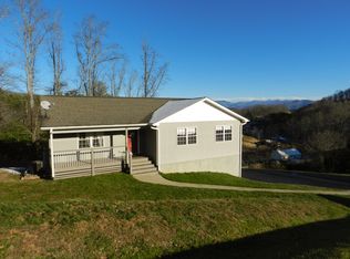 184 Scarlett Ridge Dr, Marshall, NC 28753