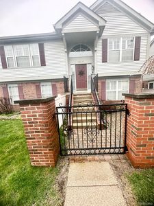 49505 Pointe Xing, Plymouth, MI, 48170