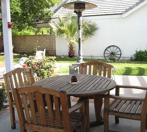 Great entertaining yard