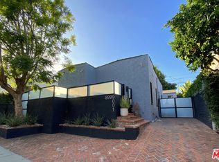 9001 Norma Pl, West Hollywood, CA 90069