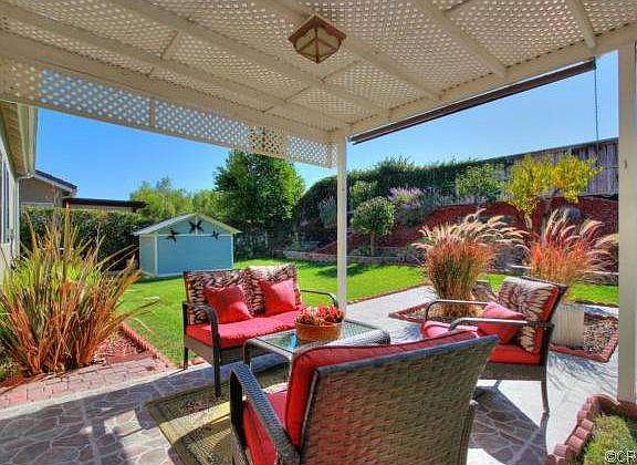 4th image of 26647 Paddington Ct