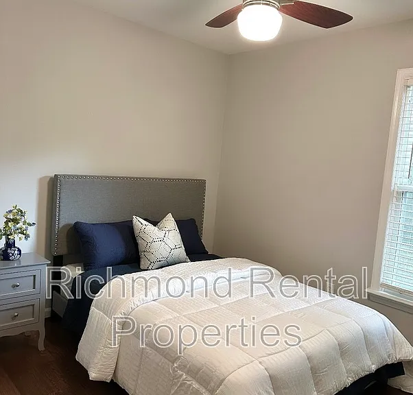 229 Shadywood Dr — Photo 9