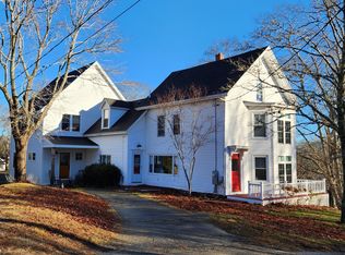 110 Southside Rd, New Harbor, ME 04554