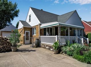 111 Arlington Pl, Depew, NY