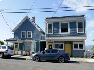 156 Bond St, Astoria, OR 97103