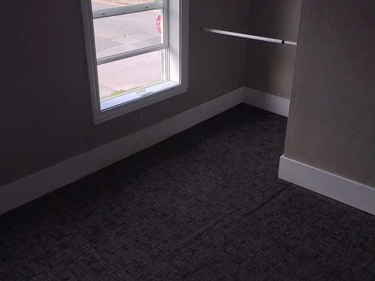 2025 2nd Ave S #1 — Photo 3