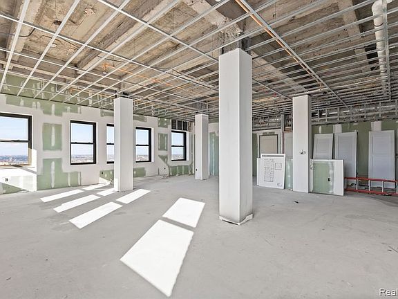 2nd image of 1135 Shelby St #65/2901