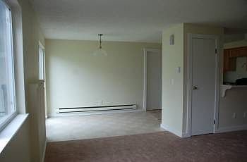 3rd image of 2219 O St NE APT C
