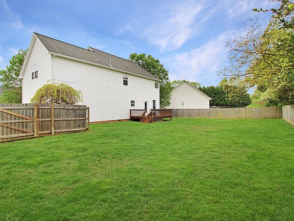 5th image of 1829 Fleming Valley Ln