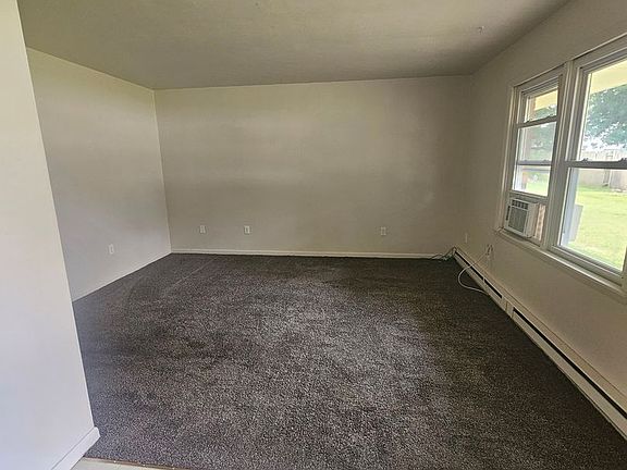 5th image of 607 NE 3rd Ave APT 5