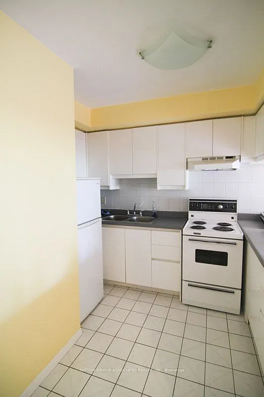 2 bed, $1,900 — Photo 4