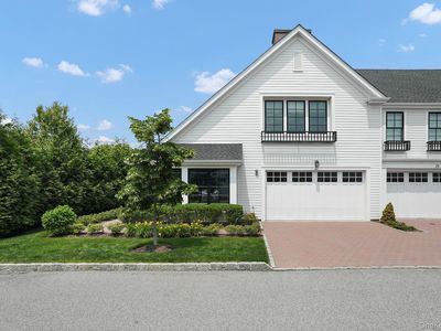 27 Lavender Lane, Port Chester, NY, 10573