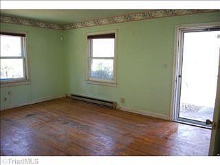 2nd image of 2717 Shady Lawn Dr
