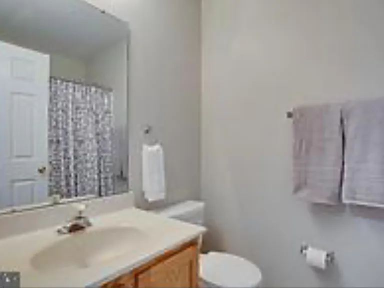 350 Cambridge Pl — Photo 16