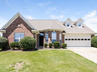 5693 Broadway Dr, Southaven, MS 38672