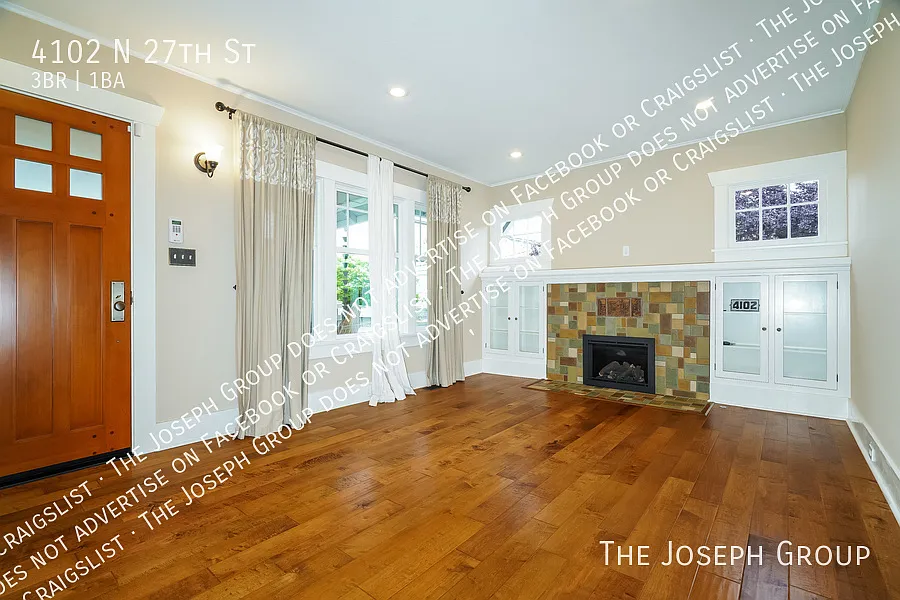 Timeless 3-Bedroom in Prime Tacoma Location — Photo 2