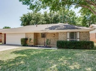 1628 Winchester Way, Bedford, TX 76022
