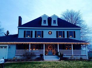 13 Carlson Rd, Hampton, NH 03842