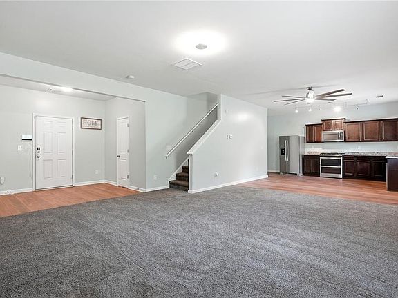 2nd image of 2294 Joplin St