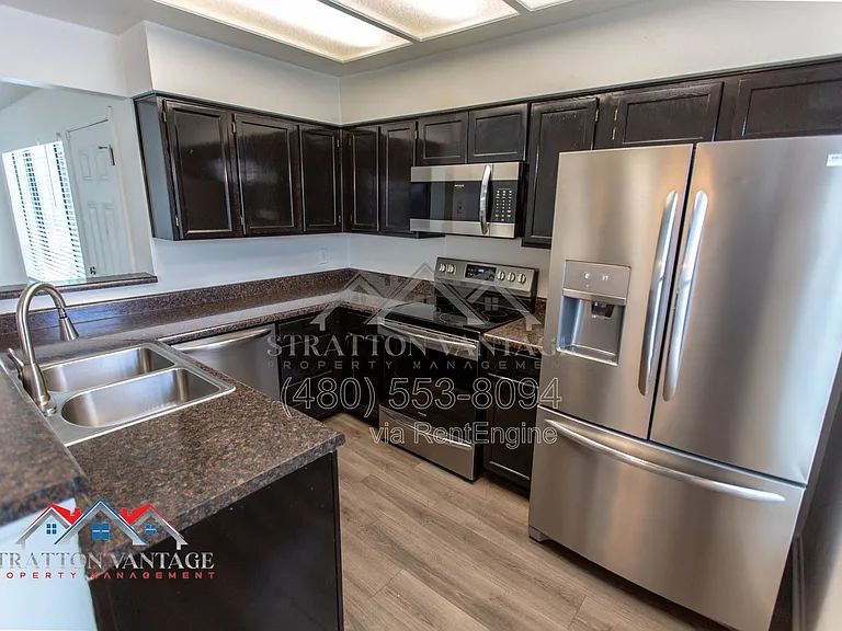 9415 N 59th Ave #227 — Photo 8