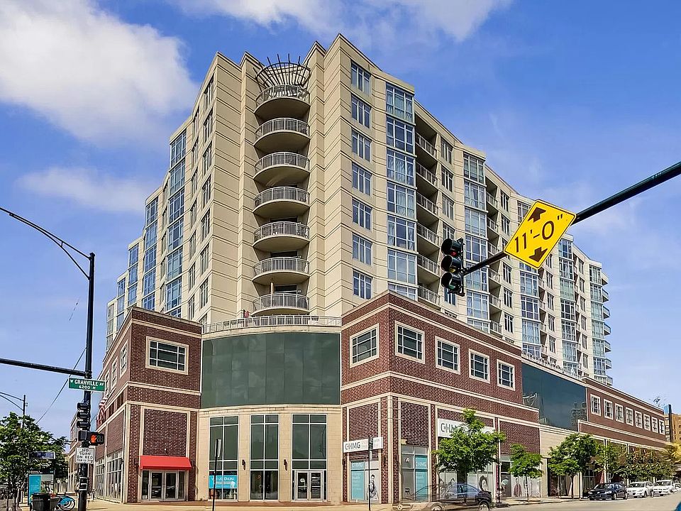 1st image of 1134 W Granville Ave #907
