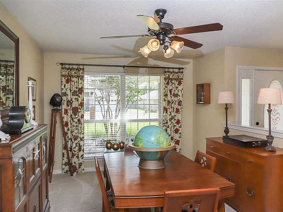 4th image of 1381 Connemara Cir