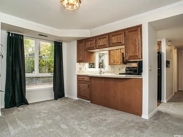 525 E 2nd Ave #7 — Photo 7