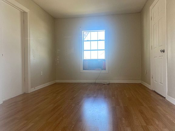 3rd image of 7431 Avenue L Unit 3