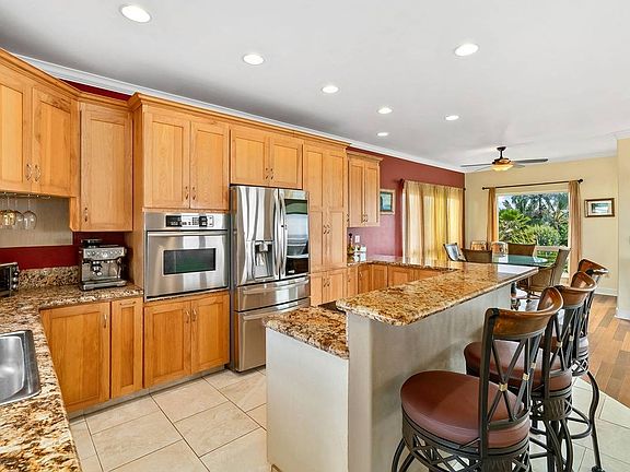 3rd image of 3611 Kuaaina St