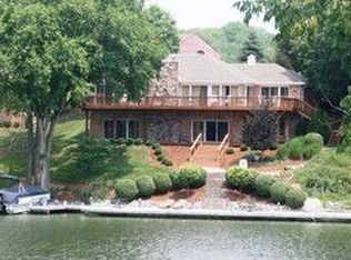 20251 Matterhorn Dr, Lawrenceburg, IN 47025