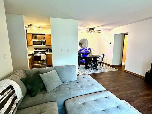 5th image of N110W17155 Ashbury Ln