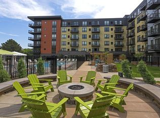 Be @ Axon Green, Minneapolis, MN 55416