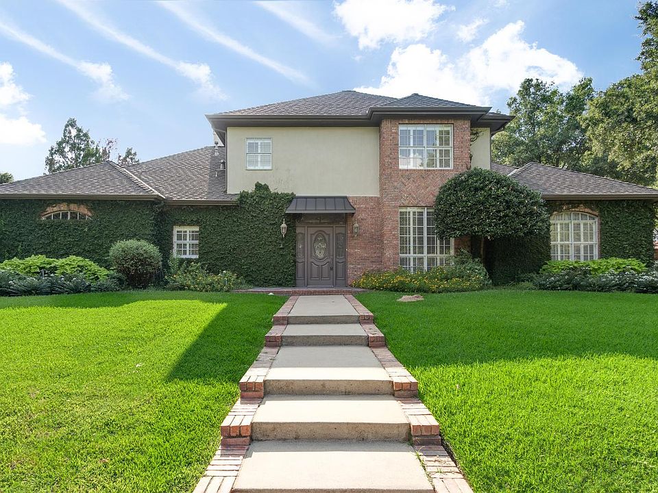 1st image of 4712 Green Oaks Dr