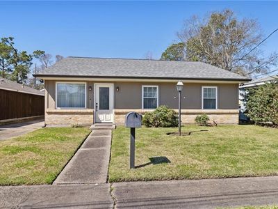 906 Franklin Ave, Harahan, LA, 70123
