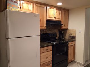 4912 N Winery Cir, Fresno, CA 93726