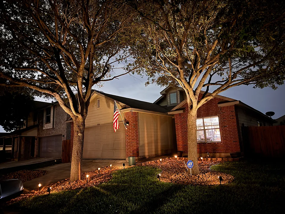 9306 Longmire Trce