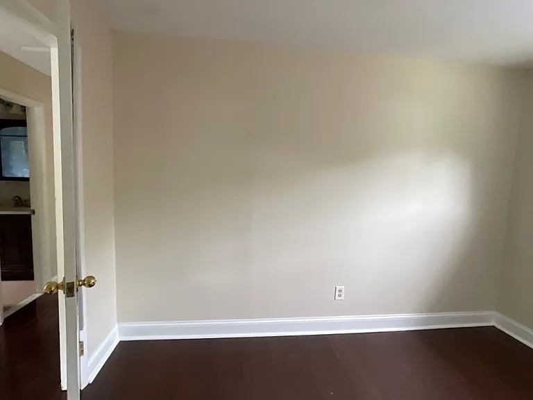 Unit Photo