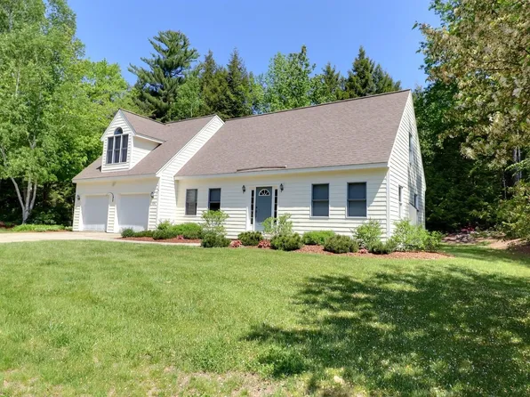 104 Emily Lane, Sunapee, NH 03782