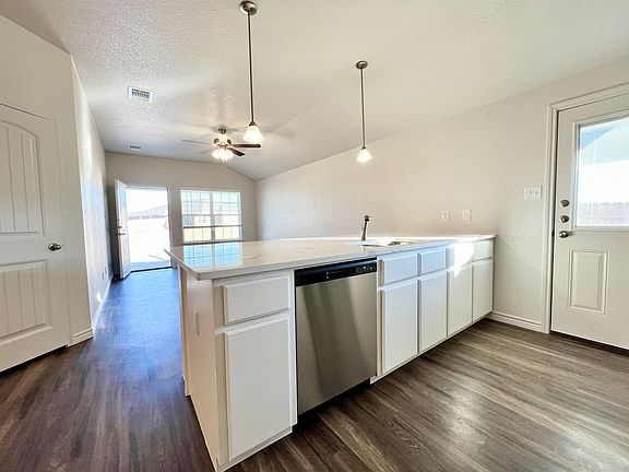 3rd image of 126 Dolphin Dr #B