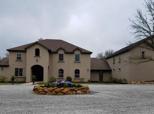 1080 Old Neumann Rd, Rescue, CA 95672