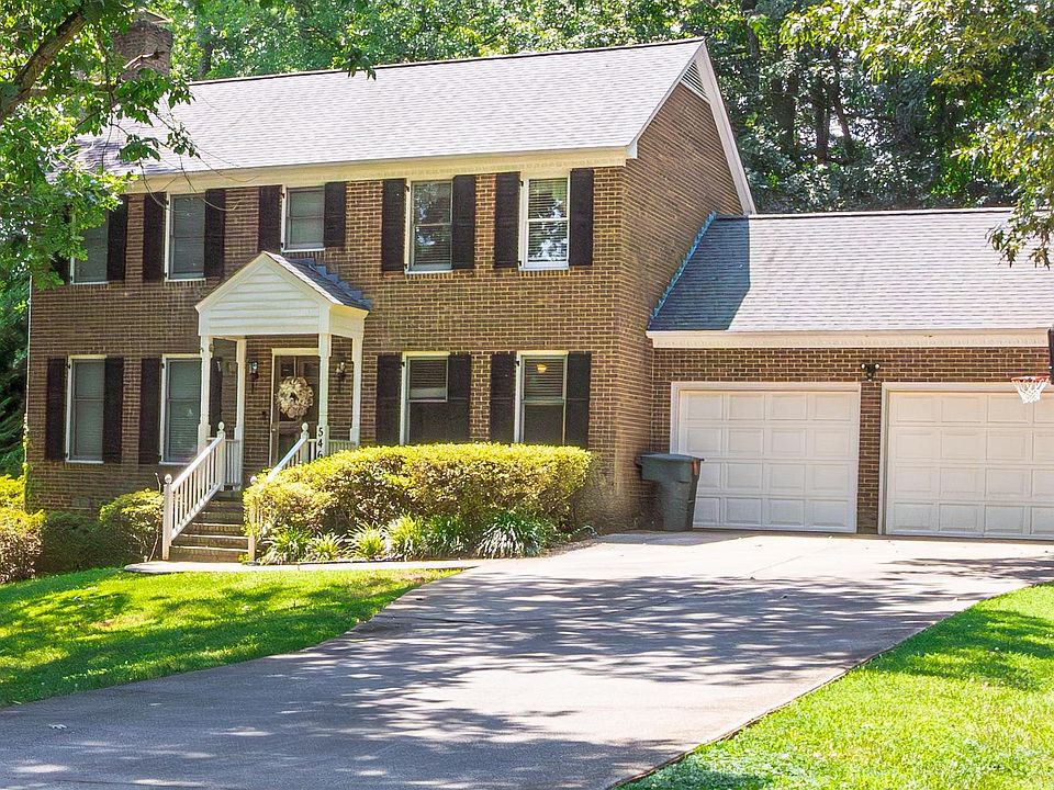 1st image of 546 Rockwood Dr