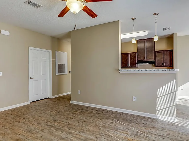 Cambridge Oaks II Apts — Photo 21