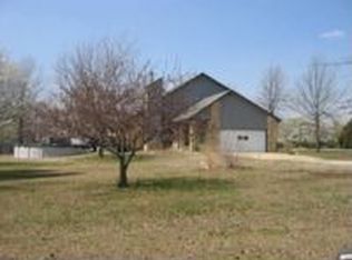 1609 E 1st St, DOUGLASS, KS 67039