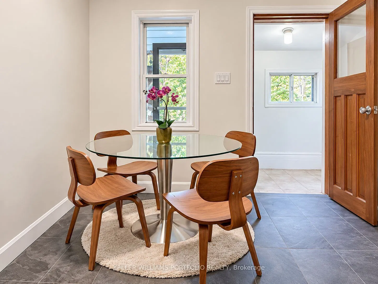 1 bed, $2,490 — Photo 4